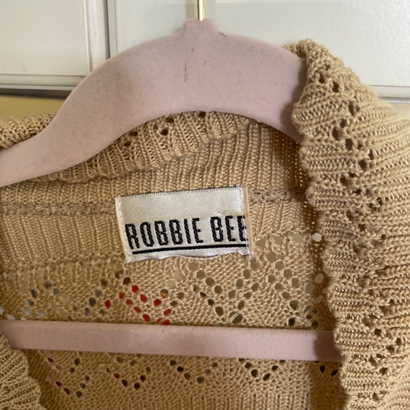 Robbie Bee Sweater - Picture 2 of 2